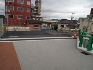 足利市駅からFMDAMONスタジオへ向かうルートの写真です。