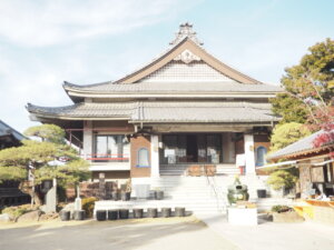 竜泉寺本堂の写真です。