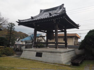 三宝院：鐘楼の写真です。