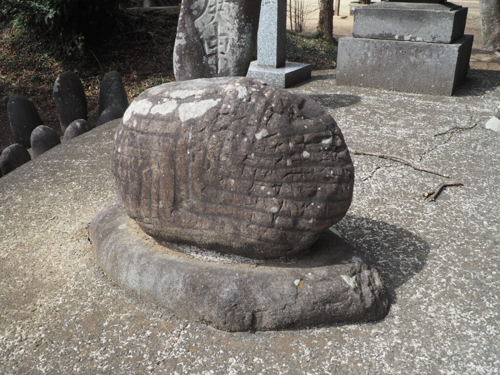 篠生神社：庚申塔の写真です、