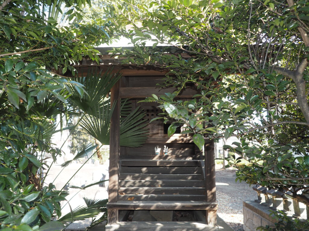 篠生神社・境内社：織姫神社の写真です。