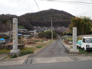 足利三十三観音霊場巡り：清雲寺参道の写真です。