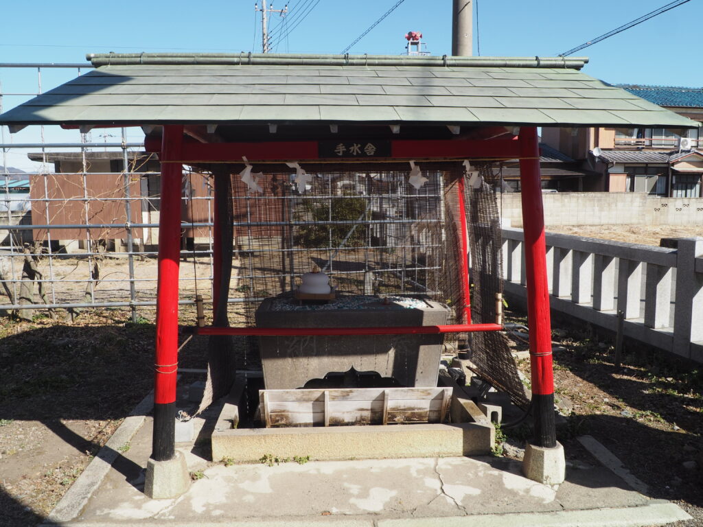 島田八坂神社：手水舎の写真です。