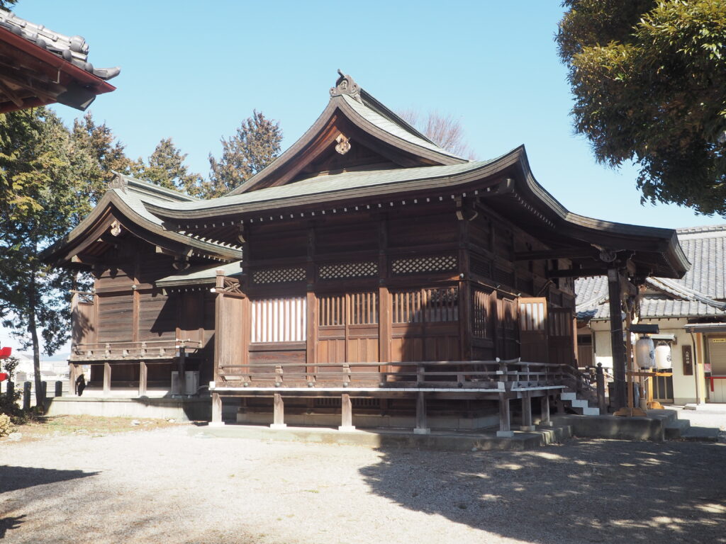 島田八坂神社：拝殿と本殿の写真です。
