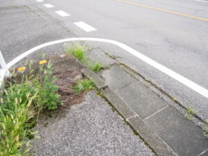 歩道の終点の写真です。