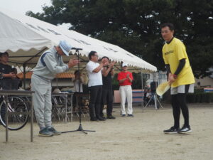 体育祭 開会式・閉会式の写真です。