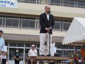 体育祭 開会式・閉会式の写真です。