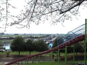 群馬県太田市・北部運動公園（八王子山公園）の写真です。