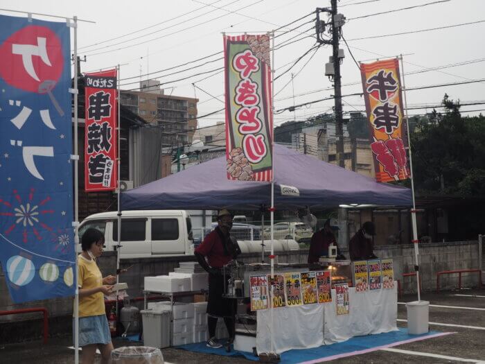 屋台:やきとりの写真です。