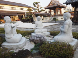 徳蔵寺　石仏の写真です。