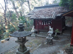 出世稲荷神社の写真です。