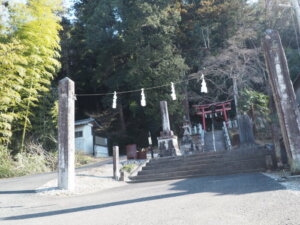 出世稲荷神社入り口の写真です。
