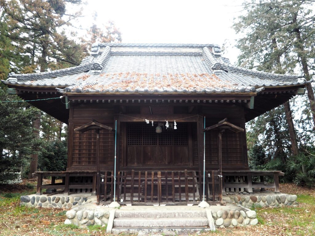 只上神社：社殿の写真です。