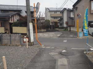 足利雷電神社へ向かう道の写真です。