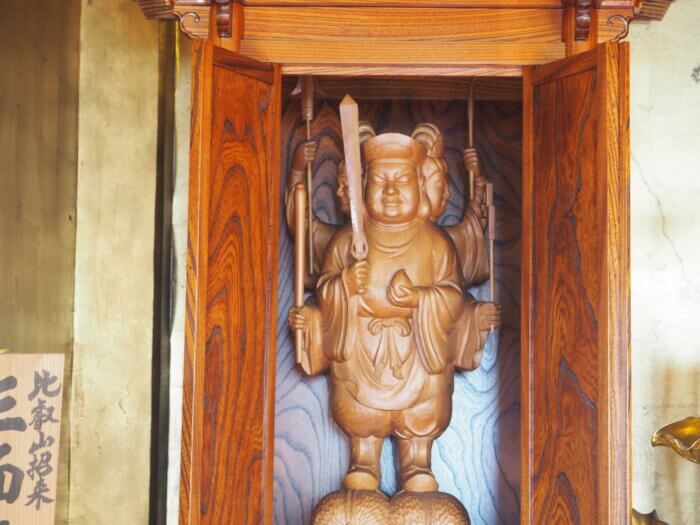 徳蔵寺 三面大黒天の写真です。