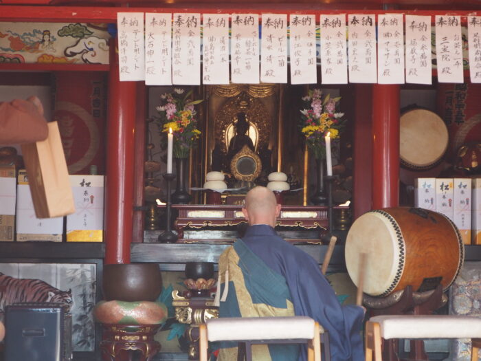 徳正寺:虚空蔵堂の祭壇の写真です。