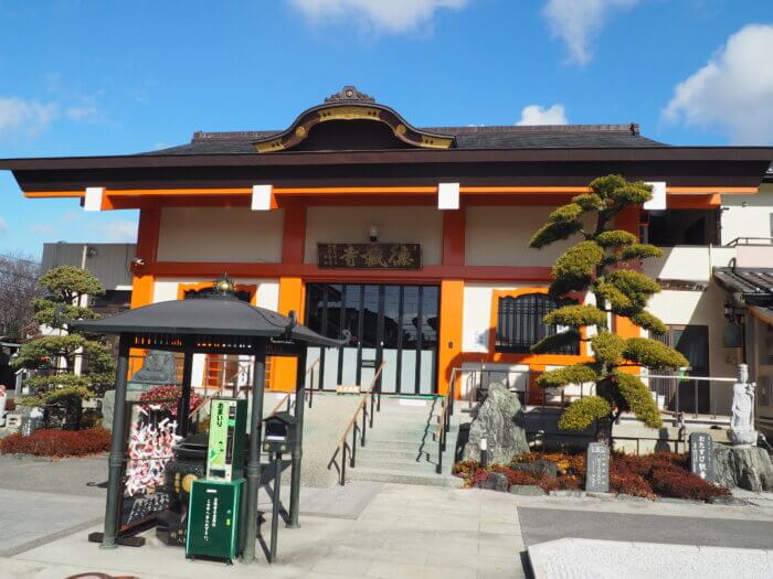 徳蔵寺：本堂の写真です。