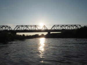 渡良瀬橋の夕日の写真です。