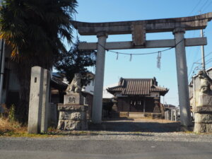 八雲神社（足利市五十部町）の写真です。